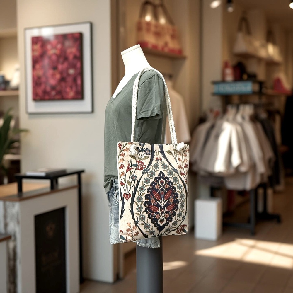 NWT Embroidered Canvas Boho Bohemian Tote Bag - Cream and Multicolor! - Picture 4 of 6